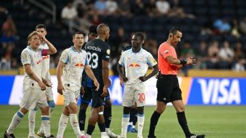 مباراة سوء الأحوال الجوية.. سالزبورج يفوز على باتشوكا في كأس العالم للأندية