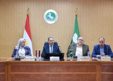 محافظ الشرقية يناقش إنهاء ملفات التصالح وتقنين أوضاع أراضي أملاك الدولة