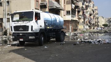 محافظ بورسعيد لمسئول شركة النظافة: خليتم شكلنا وحش شاهد