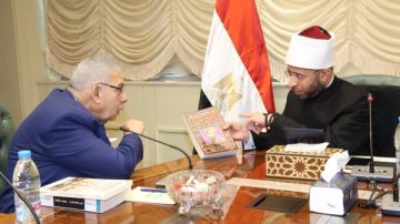 وزير الأوقاف: سنعيد إحياء المكتبات في المساجد الكبرى