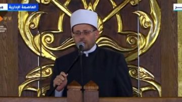 الرئيس السيسي يستمع لخطبة عيد الأضحى من مسجد عاصمة مصر بالعاصمة الإدارية