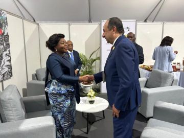 وزير قطاع الأعمال العام يلتقي نائبة رئيس أنجولا وعددا من الوزراء الأفارقة لبحث تعزيز التعاون المشترك