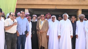 خلال اجتماعه بمشايخ وعواقل البدو.. محافظ جنوب سيناء يؤكد أهمية سيادة القانون