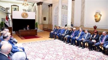 وزير الخارجية يلتقى بالسفراء المنقولين للعمل بالسفارات والبعثات المصرية بالخارج وزير الخارجية يلتقى بالسفراء المنقولين للعمل بالسفارات والبعثات المصرية بالخارج