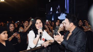 مصطفى قمر برفقة مي فاروق في حفل غنائي بالهرم صور