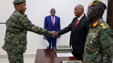 السودان.. البرهان يعين وزيرين جديدين للدفاع والداخلية