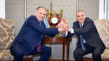 مصر واليونان تعززان شراكتهما الاستراتيجية وعبد العاطي يؤكد قدسية دير سانت كاترين