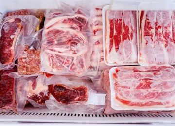 خبير أغذية يضع روشتة تفصيلية لتخزين لحوم الأضاحي للحفاظ على قيمتها الغذائية
