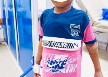 فريق طبي بمستشفى الطوارئ في سوهاج الجديدة ينقذ طفلا تعرض لطعنة نافذة بالقلب