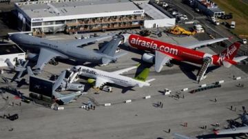 ستار أسود.. معرض باريس للطيران يغلق جناح شركات إسرائيلية دون إخطار مسبق