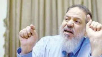 قرار عاجل في دعوى شطب منتصر الزيات من نقابة المحامين