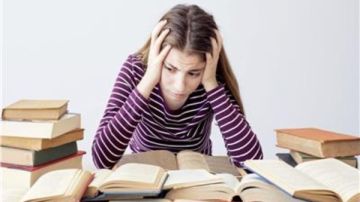 مشروب الطاقة والتركيز لطلاب الثانوية العامة: مفعوله سحري وقت المذاكرة مشروب الطاقة والتركيز لطلاب الثانوية العامة: مفعوله سحري وقت المذاكرة