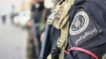 إصابة أربعة عناصر من الأمن العام السوري جراء انفجار عبوة ناسفة إصابة أربعة عناصر من الأمن العام السوري جراء انفجار عبوة ناسفة