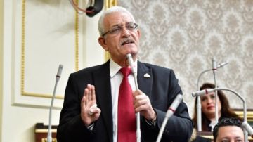 رئيس برلمانية التجمع يؤيد قانون التصرف في أملاك الدولة: نحتاج معالجة أكثر شمولا رئيس برلمانية التجمع يؤيد قانون التصرف في أملاك الدولة: نحتاج معالجة أكثر شمولا