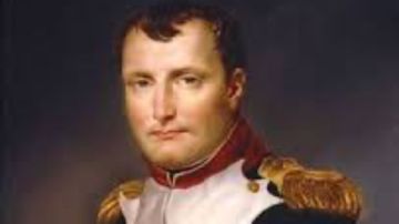 من المجد إلى المنفى.. معركة واحدة أطاحت بالإمبراطور نابليون بونابرت