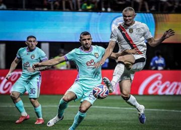  منك لله .. تعليق مثير من معلق إماراتي بعد خسارة العين بسداسية أمام مان سيتي