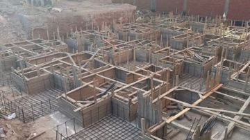 إزالة فورية لأعمال بناء مخالفة بمنطقة الإنتر في جنوب الغردقة