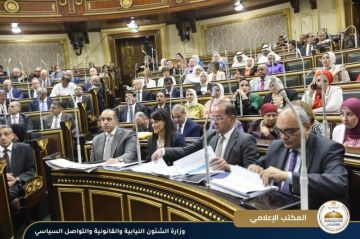 وزير الشئون النيابية: الانفاق على الصحة يستلزم خلق بيئة صحية وآمنة ورعاية اجتماعية وزير الشئون النيابية: الانفاق على الصحة يستلزم خلق بيئة صحية وآمنة ورعاية اجتماعية