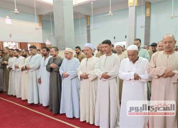  الظهر 1.02 .. جدول مواعيد الصلوات الخمسة فى الإسكندرية غدا الأحد 22 يونيو 2025