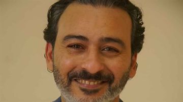 أحمد عزمى يكشف عن سر انجذابه لشخصية راشد فى حرب الجبالي .. خاص أحمد عزمى يكشف عن سر انجذابه لشخصية راشد فى حرب الجبالي .. خاص