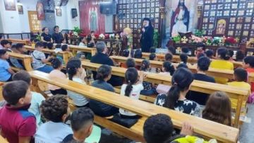 الأنبا باسيليوس يتفقد مؤتمر المرحلة الابتدائية بكنيسة القديسة ريتا بطوه الأنبا باسيليوس يتفقد مؤتمر المرحلة الابتدائية بكنيسة القديسة ريتا بطوه