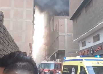 إصابة 5 أشخاص في حريق مصنع بلاستيك بشبرا الخيمة في القليوبية