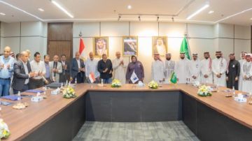 بعد تنفيذها برامج الاقتصادي والفاخر.. تكريم بعثة الحج السياحي