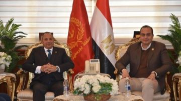 رئيس هيئة الرعاية الصحية ومحافظ بورسعيد يبحثان سبل تطوير الخدمات الصحية رئيس هيئة الرعاية الصحية ومحافظ بورسعيد يبحثان سبل تطوير الخدمات الصحية