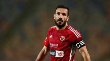 متربي في الأهلي.. عبد الحفيظ يروي كواليس التزام علي معلول داخل الفريق