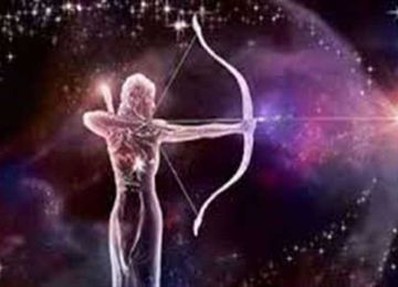 احترس من المبالغة في التفاعل المهني.. حظ برج القوس اليوم 4 يونيو