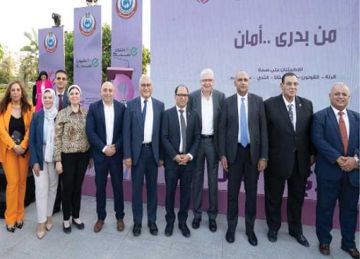 الصحة تحتفل بمرور عامين على المبادرة الرئاسية للكشف المبكر عن الأورام الصحة تحتفل بمرور عامين على المبادرة الرئاسية للكشف المبكر عن الأورام