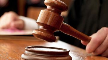 4 أفعال بقانون التجارة تعرضك للحبس وغرامة 50 ألف جنيه.. احذرها 4 أفعال بقانون التجارة تعرضك للحبس وغرامة 50 ألف جنيه.. احذرها