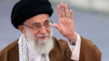 المرشد الأعلى الإيراني: لا خضوع للضغوط الدولية.. والرد على التصعيد سيكون حاسما المرشد الأعلى الإيراني: لا خضوع للضغوط الدولية.. والرد على التصعيد سيكون حاسما