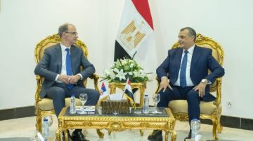 توطين أحدث التكنولوجيا.. تعاون مشترك بين الإنتاج الحربي والشركات الصربية توطين أحدث التكنولوجيا.. تعاون مشترك بين الإنتاج الحربي والشركات الصربية