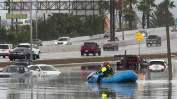 مصرع وفقدان 6 أشخاص في فيضانات عارمة بـ تكساس