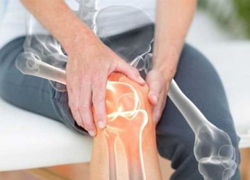 ابتعدوا عن الحليب وزيت عباد الشمس.. 7 أطعمة ممنوعة لمرضى التهاب المفاصل