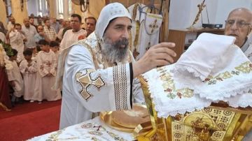 في عيده.. كنيسة الملاك بالمحلة تحتفل باليوبيل الذهبي لبدء الصوات بها