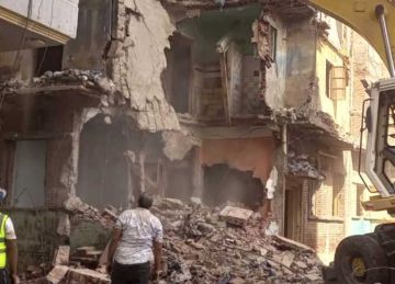 محافظ الإسكندرية يكلف رؤساء الأحياء بحصر دقيق للعقارات المتهالكة والآيلة للسقوط