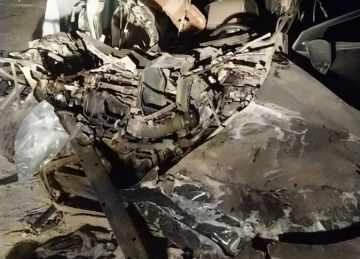 مصرع 3 أشخاص وإصابة 2 آخرين في حادث تصادم مروع بـ صحراوى المنيا (صور) مصرع 3 أشخاص وإصابة 2 آخرين في حادث تصادم مروع بـ صحراوى المنيا (صور)