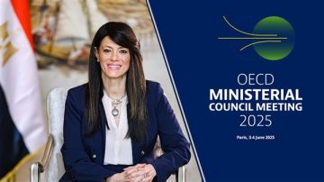 وزيرة التخطيط تصل باريس للمشاركة باجتماعات المجلس الوزاري لمنظمة التعاون الاقتصادي