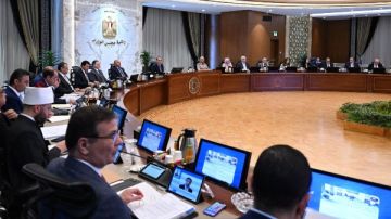 الحكومة تستهدف رفع الناتج المحلى إلى 47.3 تريليون جنيه بحلول 2029.. نواب: المشروعات الصغيرة رقم لا يستهان به في الاقتصاد الوطني