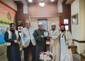 رئيس فرع منظمة خريجي الأزهر بمطروح يستقبل وفدا من هيئة القبائل وشباب الوطن العربي رئيس فرع منظمة خريجي الأزهر بمطروح يستقبل وفدا من هيئة القبائل وشباب الوطن العربي