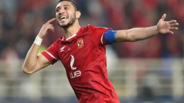 ربنا يكرمك.. عمرو السولية يهنئ ربيعة لانتقاله إلى العين الإماراتي