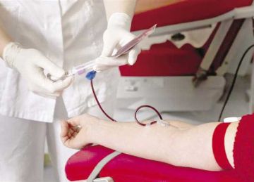 في اليوم العالمي للتبرع بالدم.. 8 فئات ممنوعة من التبرع حرصا على صحتهم