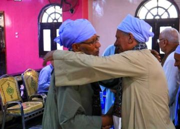 استمرت لأكثر من 12 عاما.. مصالحات الأزهر تنهي خصومة ثأرية بأسيوط بين آل الشهاينة و آل العقل 