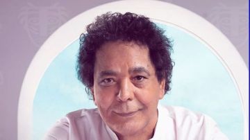 ملامحنا للكينج محمد منير.. تتصدر بصوت لم يخذلنا ويحلق عاليا ملامحنا للكينج محمد منير.. تتصدر بصوت لم يخذلنا ويحلق عاليا