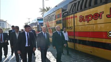 وزير النقل: حريصون على تعظيم التعاون مع القطاع الخاص لتطوير أسطول نقل الركاب وزير النقل: حريصون على تعظيم التعاون مع القطاع الخاص لتطوير أسطول نقل الركاب