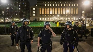 الشارع الأمريكي يغلي.. تضاهرات حاشدة في نيويورك أمام محاكم الهجرة اعرف السبب