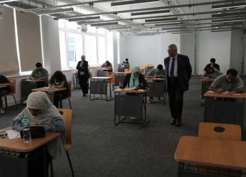 ضبط ملاحظ صور ورقة طالبة ونشرها.. و التعليم تحقق في تسريب امتحان العلوم بالمنوفية