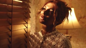 كلام فارغ .. طرح أحدث أغاني أصالة نصري